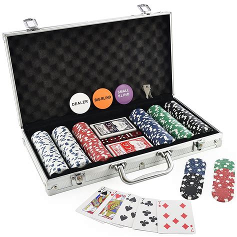 300 chip poker set how many players